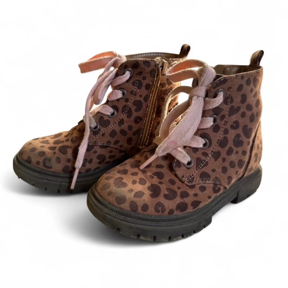 Girls Amaya Leopard Chelsea Boots kids sz 10